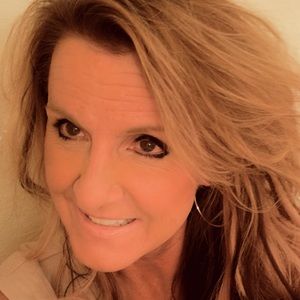 Meet your Posher, Diane